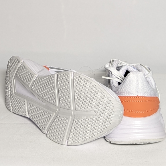 NEW adidas Womens Galaxy 6 Running Shoe Sz 7 white/grey - Picture 3 of 4